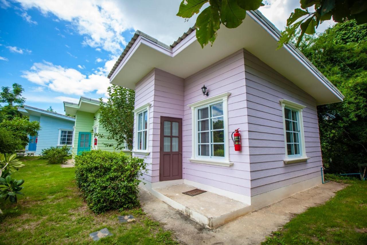 Hip Home At Hod Hot Exterior photo